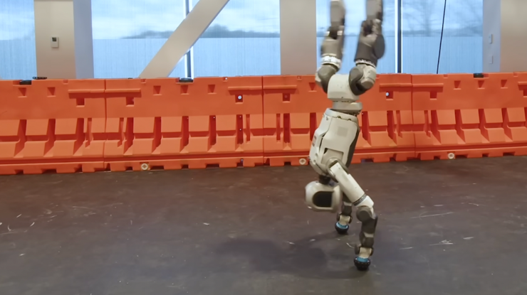 Takla atan insansı robot borsada Hyundai hisselerine değer kazandırdı