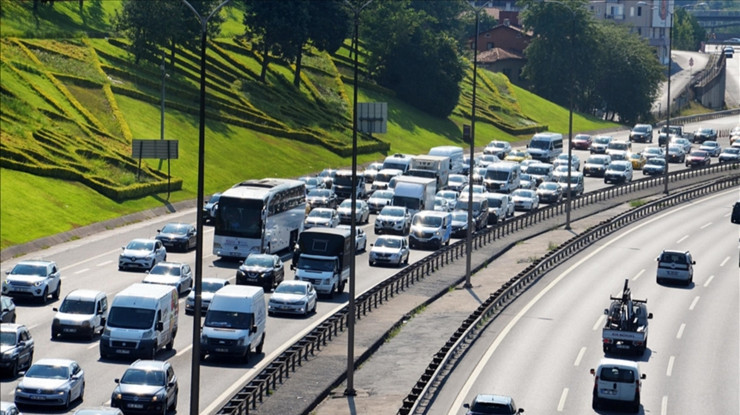 Akaryakıt fiyatlarında indirim: Tabelalar bugün itibarıyla değişti