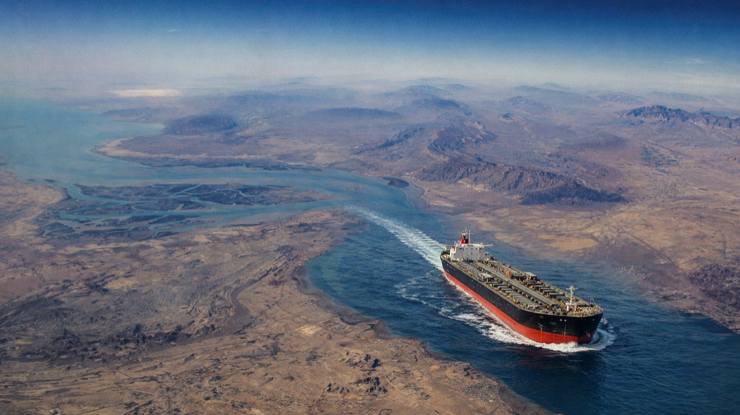 1900 gemi mahsur: 190 milyon varil petrol 'Boğaz'a takıldı