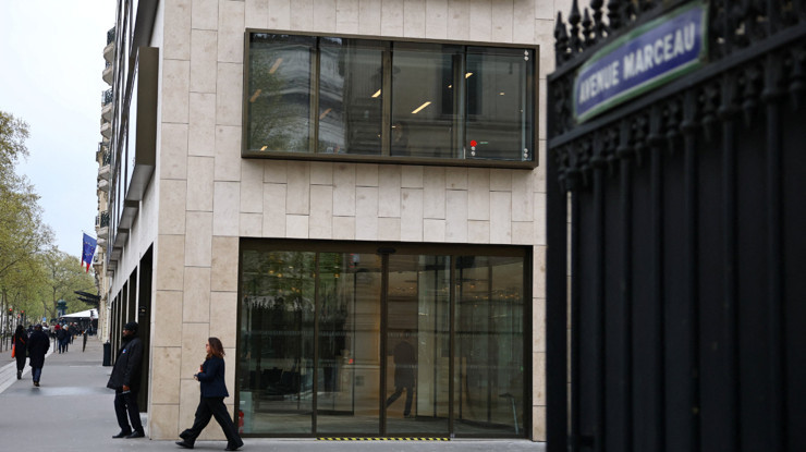 Goldman Sachs'ın Paris ofisinde bomba ihbarı