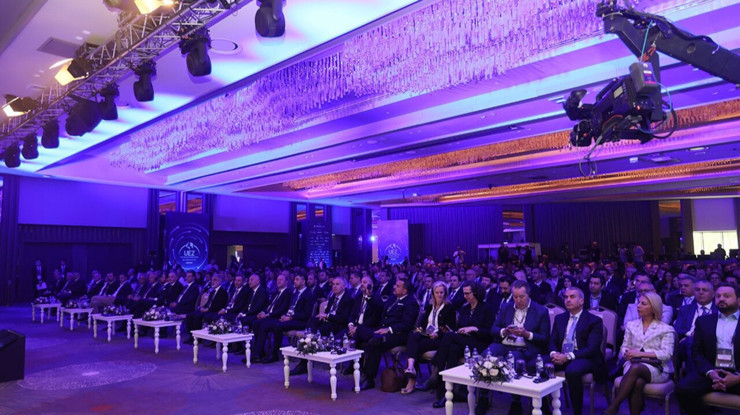 Dünya ve Türkiye ekonomisinin geleceği Uluslararası Ekonomi Zirvesi’nde şekillenecek