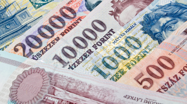 Ülkede lider değişti, para birimi sert yükseldi