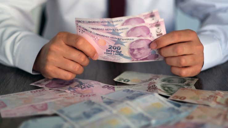 Bankaların mevduatı ve kredi hacmi yükseldi