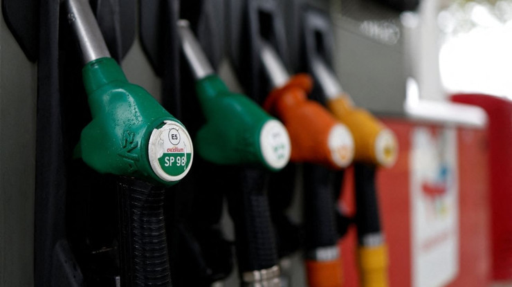 Toplam indirim 2 liranın üstüne çıktı: Motorin fiyatları düşüyor... İşte güncel akaryakıt fiyatları