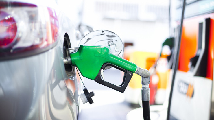 Dünyanın en büyük bankası uyardı: Yeni kriz petrol değil, benzin ve motorinde olabilir