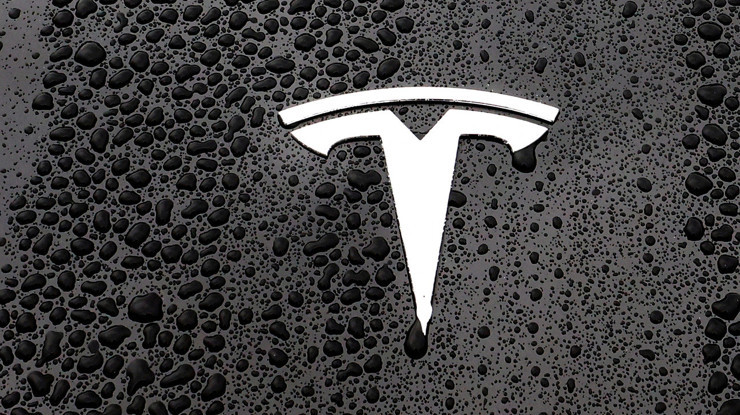 Elon Musk'a bir darbede o şirketinden geldi: Yeni modele rağmen hisseler sert düştü