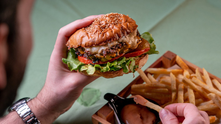 Türkiye'ye şube açacaktı: Dev fast food zincirinden kepenk indirme kararı