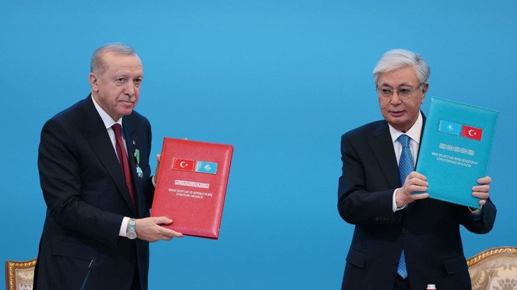 Cumhurbaşkanı Erdoğan'dan Türkiye üzerinden yeni enerji koridoru mesajı
