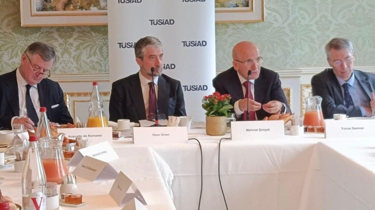 Paris’te kritik yatırımcı zirvesi: TÜSİAD ve Bakan Şimşek, Fransız iş dünyasıyla bir araya geldi