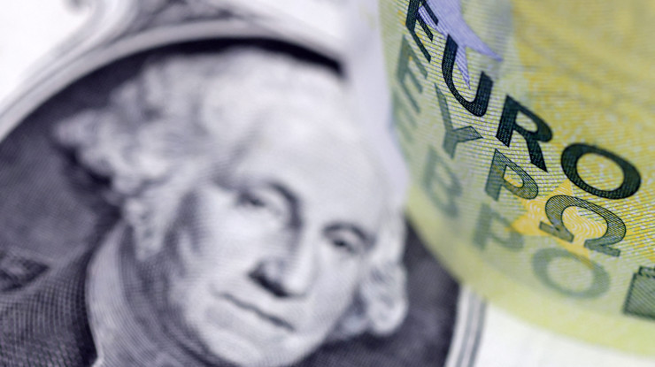 Son 13 ayın zirvesinde: Dolarda projeksiyonlar yenilendi