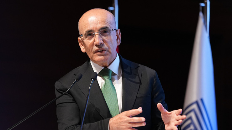 Şimşek: Türkiye'yi küresel bir üretim merkezi haline getirmek için çalışıyoruz