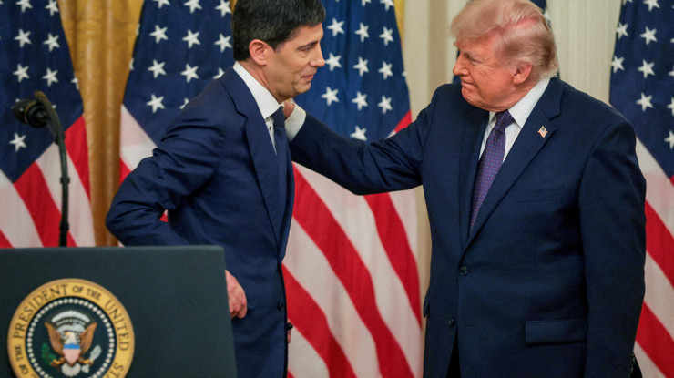 Trump'tan Fed'e faiz baskısı: "Hızlıca düşürün"