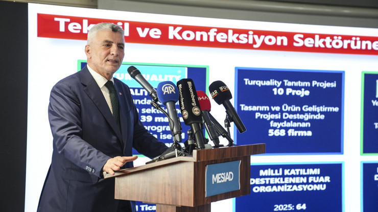 Bakan Bolat: "75 milyar dolarlık tekstil ve giyim sektörü istihdamda birinci sırada"