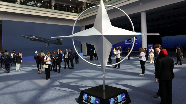 NATO'nun beklenen Ankara zirvesi Savunma Sanayii Forumu ile başladı
