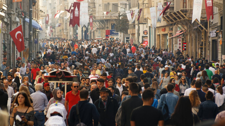 Türkiye'nin nüfusu belli oldu! İşte TÜİK'in açıkladığı veriler