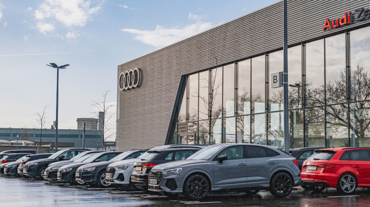 Volkswagen'den dev küçülme planı: 50 bin kişi işten çıkarılacak!