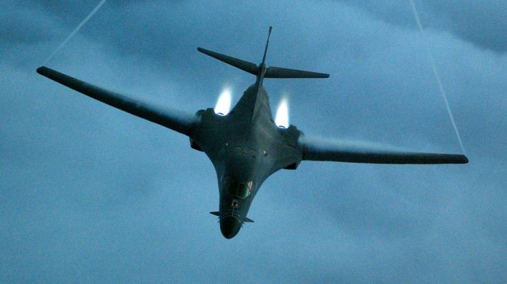 Axios iddiası: ABD, İran saldırılarında yeniden B-1 bombardıman uçaklarını kullanıyor