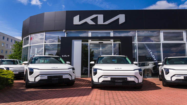 Kia ağustos fiyatlarını açıkladı: En ucuz modele zam, elektrikliler indirimde