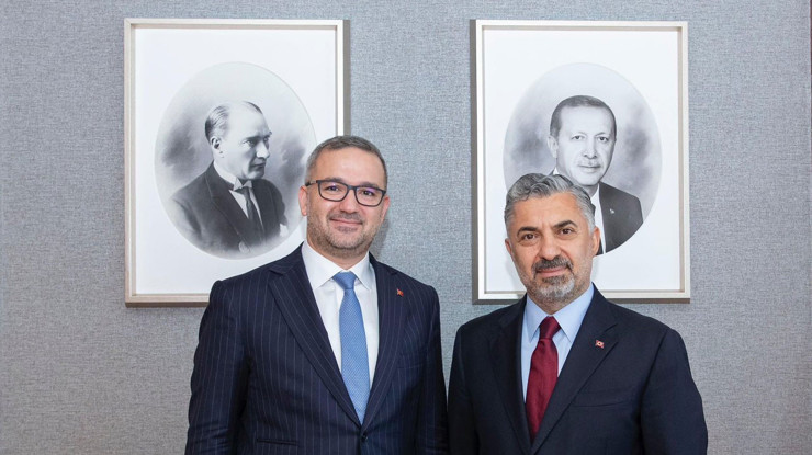 TCMB Başkanı Karahan'dan sürpriz şirket ziyareti: Gündemde ekonomi ve dijital dönüşüm vardı