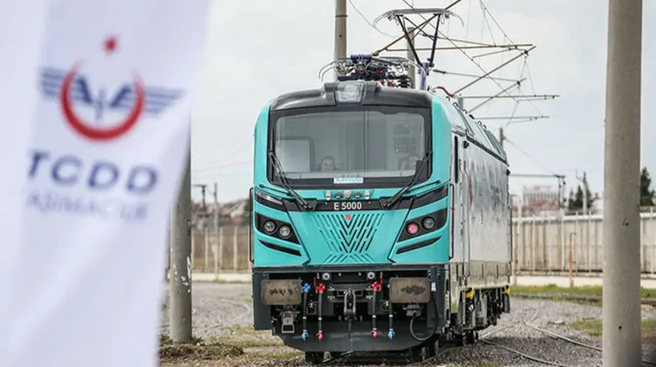 Türkiye’nin yerli elektrikli lokomotifi E5000'e Avrupa onayı: Artık ihraç edilebilecek