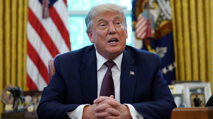Trump bu kez İngiltere'yi tehdit etti: Yeni hedef 200 yıllık egemenlik bölgesinde
