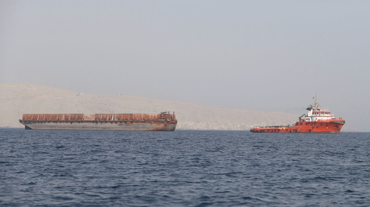 ABD'nin "tankere tanker" hamlesinin riskleri sıralandı: Petrol ve LNG tehlikede