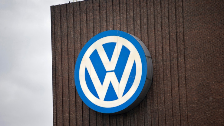 Volkswagen'dan bir radikal karar daha! Dev motosiklet üreticisi satılıyor