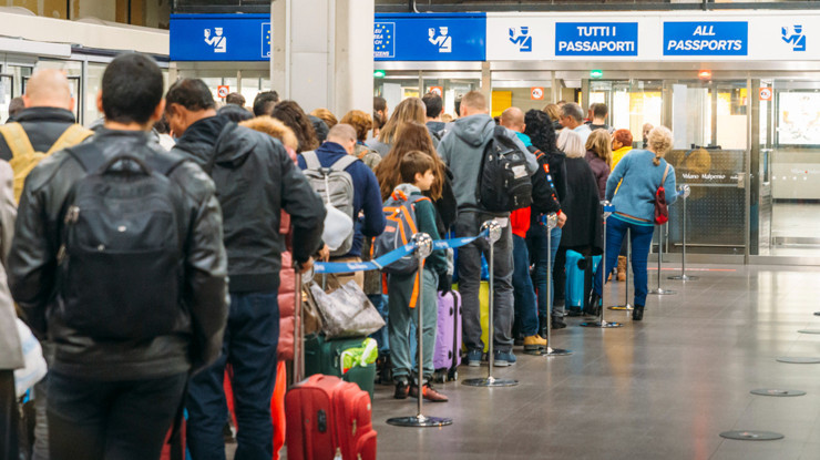 Schengen’de 'pasaport kontrol' krizi: 9 ülke yeni uygulamaya geçişi erteledi