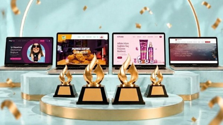 Gricreative'den uluslararası başarı: 4 projeyle 4 WebAward ödülü
