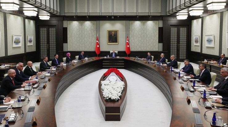 Kabine'de gündem fon krizi: Gözler Külliye'deki kritik toplantıda
