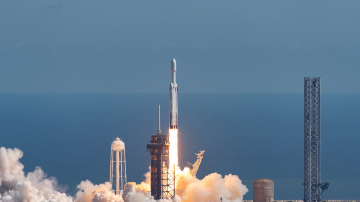 SpaceX’in Starship roketi 14. testinde ilk kez yörüngeye ulaştı