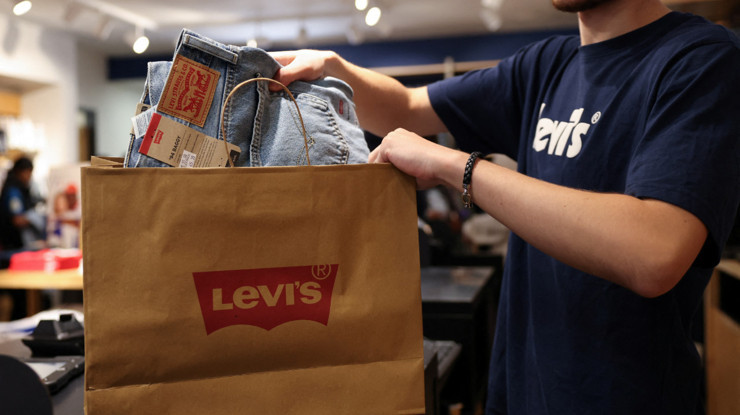40 yıl sonra geri döndü: Levi's arşivindeki jean modellerini yeniden satışa çıkarıyor