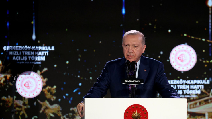 Cumhurbaşkanı Erdoğan duyurdu: Yolculuk süresi 1,5 saate düşüyor