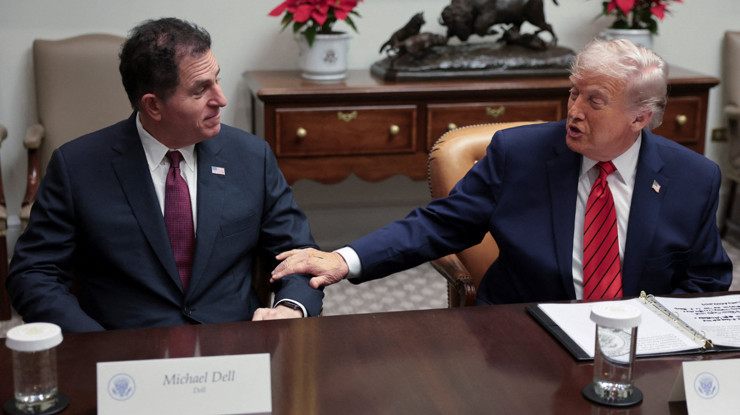 Trump'ın portföyü gündemde: "Dell Alın" dedi, kendi hisselerini sattı