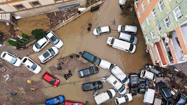 İstanbul'daki sel sonrası kasko primleri artacak mı? Sektörden açıklama