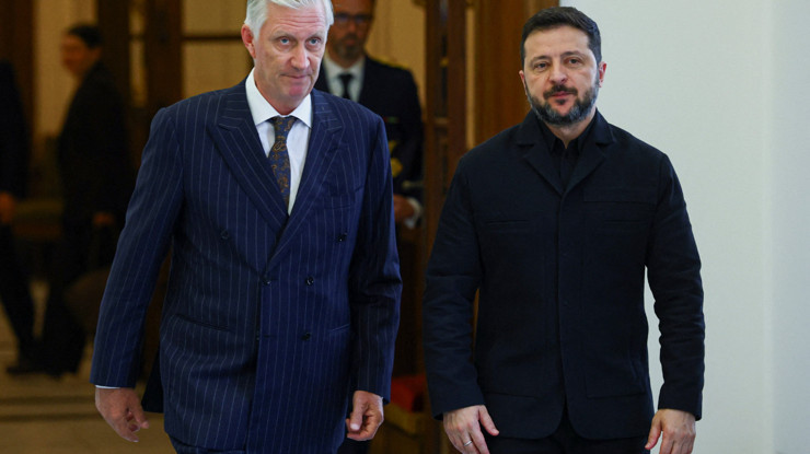 Zelenski'den Brüksel'de ek F-16 talebi: "Bir an önce teslim edilmeli"