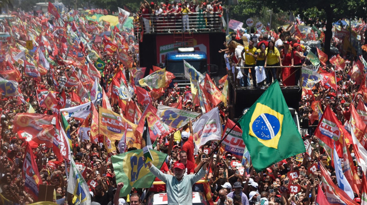 Lula'nın zaferinin ardından Brezilya borsasında devre kesici! Real yüzde 12,2 değer kaybetti