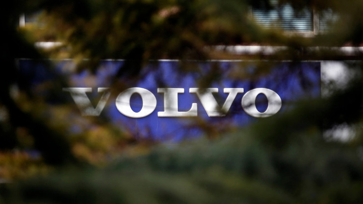 Volvo araçlarında yeni özellike! Tehlike diğer sürücülere bildirilecek - Resim : 2