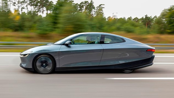 Tek şarjla 1278 kilometre gidiyor: Volkswagen'in elektrikli otomobilinde ilgin&ccedil; detay - Resim : 2