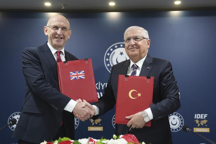 Türkiye ve İngiltere'den Eurofighter anlaşması - Resim : 1