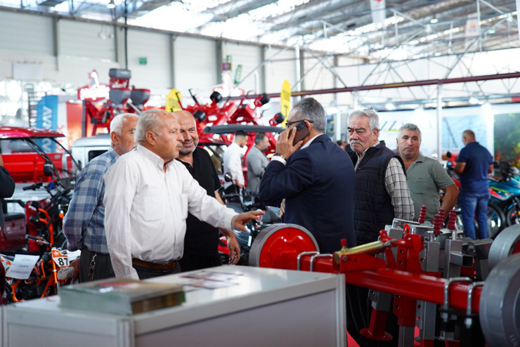 Tarım Sektörü Adana’da Buluşuyor: 18. Adana Tarım ve Sera & Bahçe Fuarı Açıldı! - Resim : 3