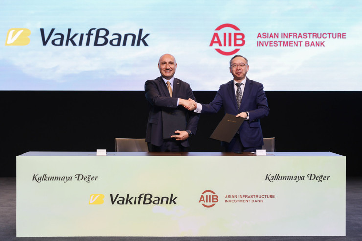 VakıfBank’tan deprem bölgesi ve yeşil dönüşüm için 300 milyon dolarlık finansman - Resim : 2