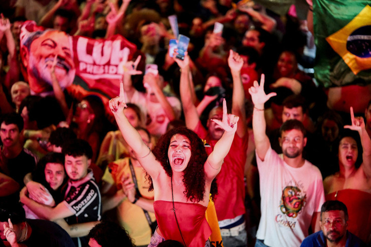 Brezilya'da Lula yeniden kazandı: Kimsenin arka bahçesi olmayacağız - Resim : 1