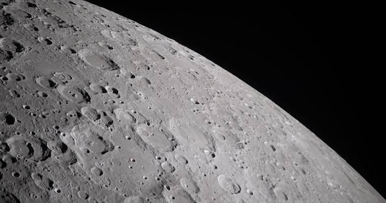 SpaceX roketi Ay'a çarpacak: Saatte 8 bin 700 kilometre hızla geliyor - Resim: 3