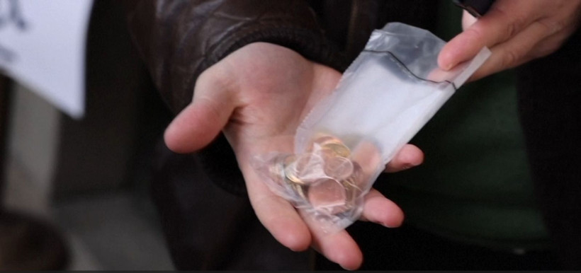 Bulgaristan Merkez Bankası'nın önünde madeni Euro kuyruğu - Resim: 5