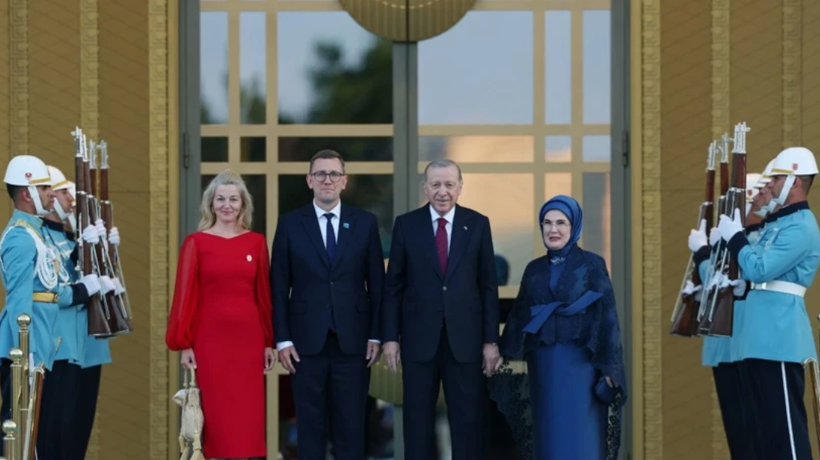 Ankara NATO Liderler Zirvesi'nden aile fotoğrafı: Erdoğan çifti liderlerle aynı karede! - Resim: 16