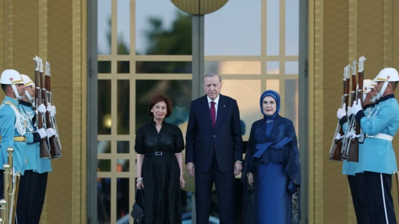 Ankara NATO Liderler Zirvesi'nden aile fotoğrafı: Erdoğan çifti liderlerle aynı karede! - Resim: 18