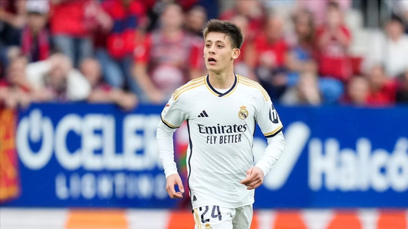 Dünyada en yüksek maaşı hak eden futbolcular: Listede 3 Türk oyuncu da var - Resim: 11