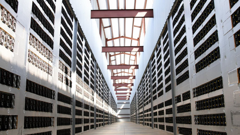 Kripto devleri rota değiştiriyor: Bitcoin çiftliklerinin yeni müşterisi yapay zeka - Resim: 3