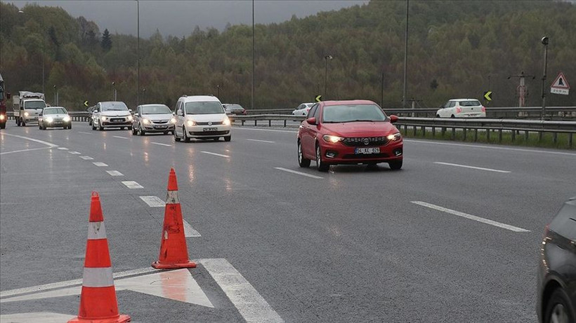 Trafikte ceza yağmuru: Meclis 10 maddeyi daha onayladı, cezalar katlandı - Resim: 8